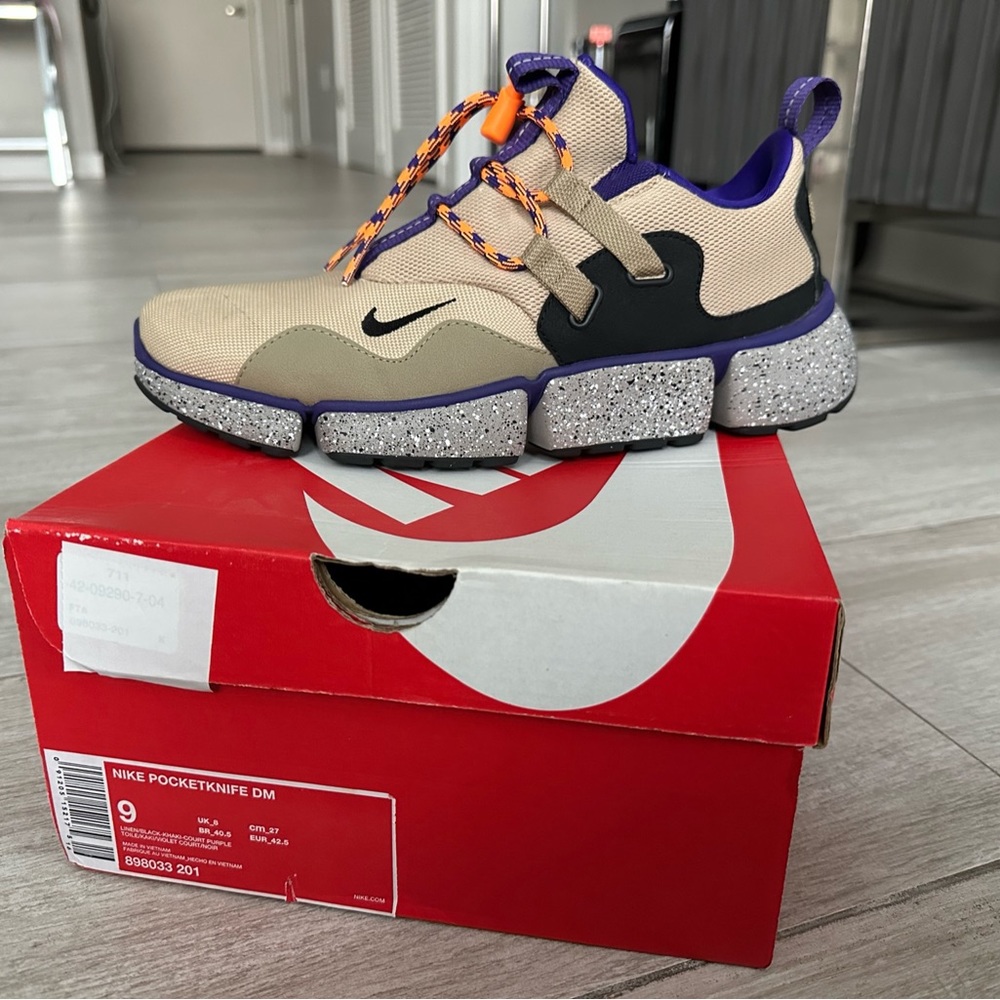 Nike